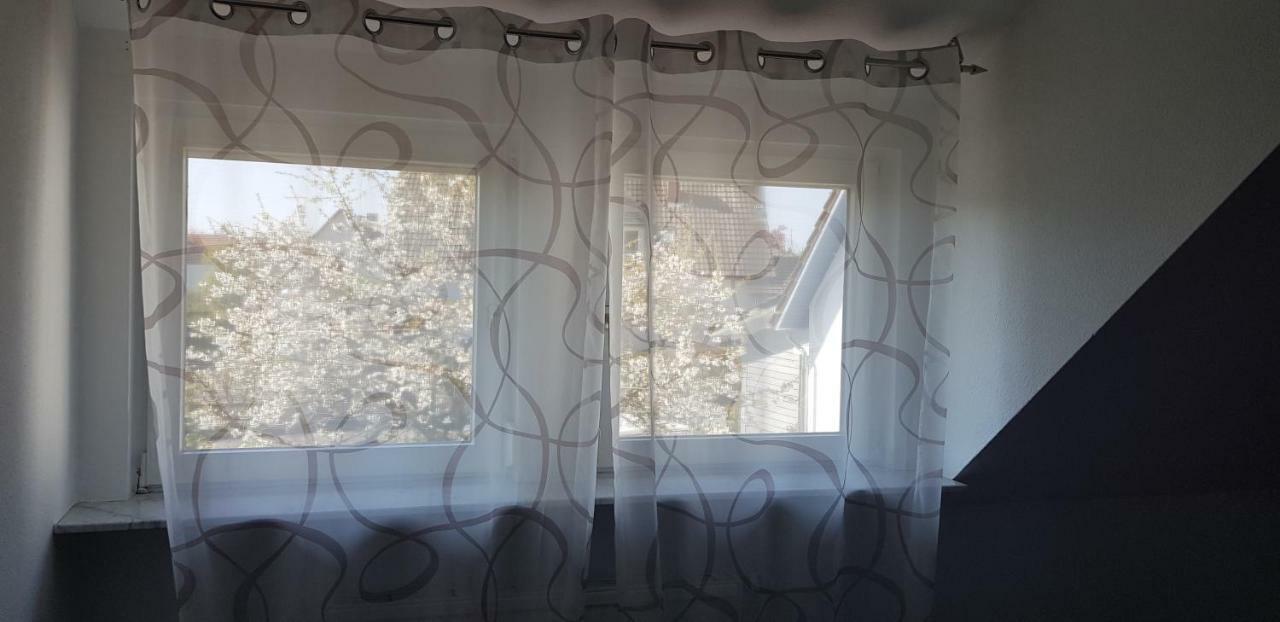 Ruhig Gelegenes Objekt - Netflix,Balkon, Nespressomaschine, Fahrraeder- 7 Minuten Vom See Fuer Den Perfekten Urlaub Im Sueden Uhldingen-Mühlhofen Exterior foto